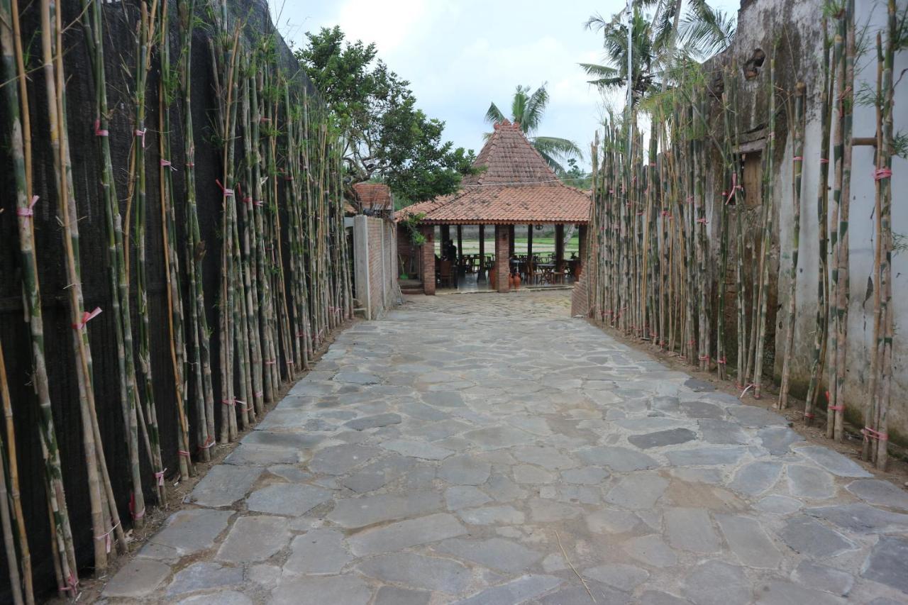 فندق ماجلانجفي  Gopalan Borobudur المظهر الخارجي الصورة
